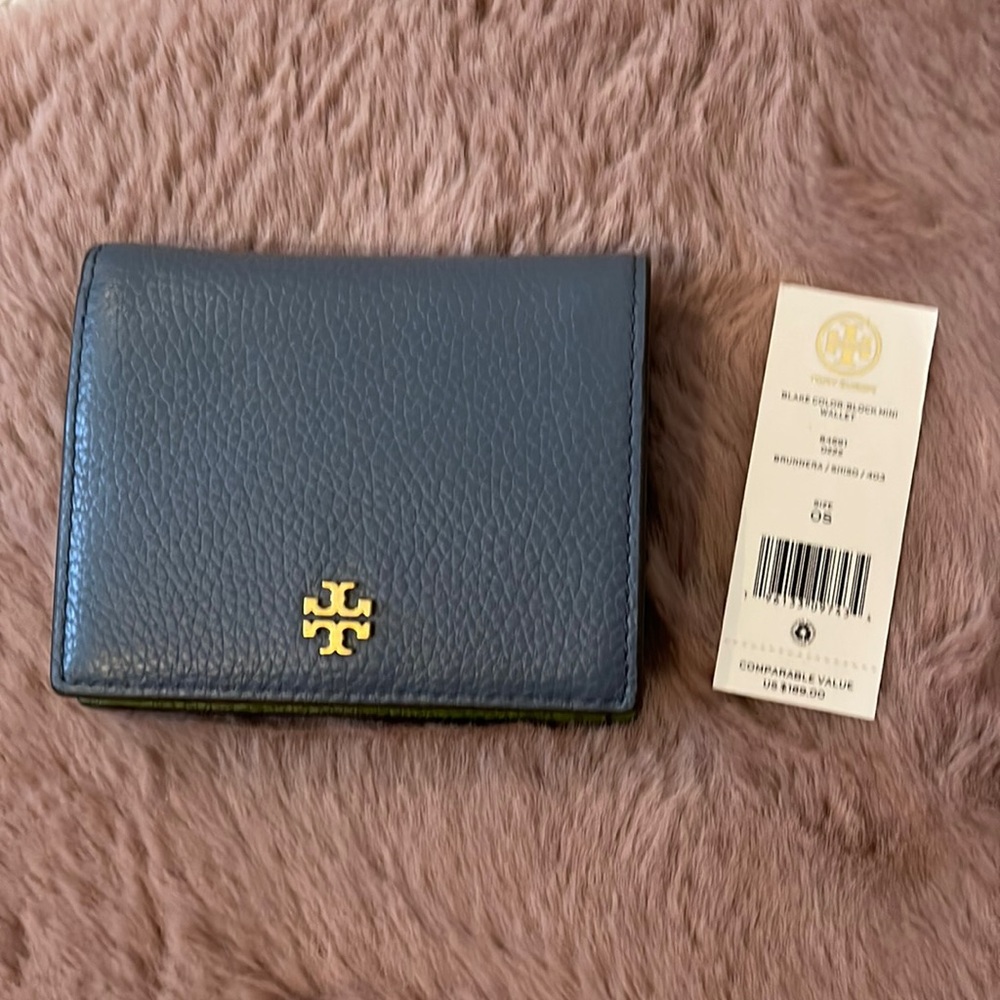 Brand New Tory Burch wallet
